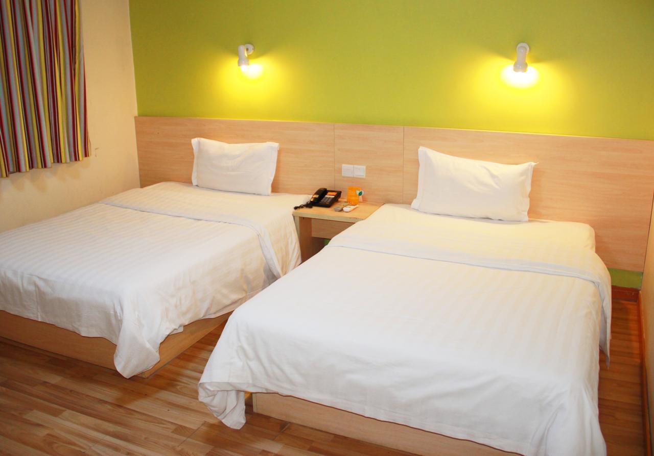 7Days Inn Huludao Xingcheng Hot Spring Street Екстериор снимка